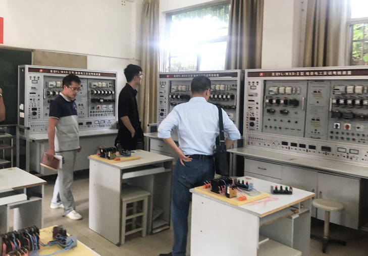 1634265751674681.jpg 80766742d92134ad958c0741fd5ed93.jpg