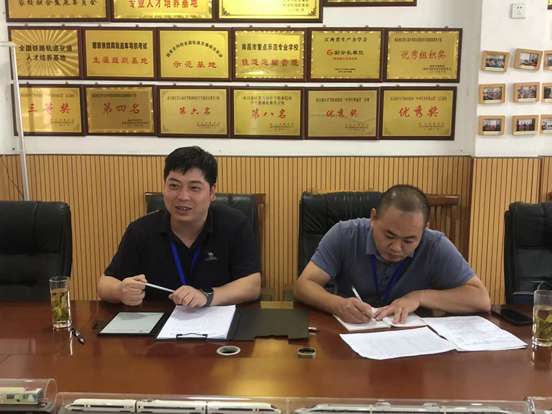 1695288251310376.jpg db79ad3c216e6224b7fc0a19d38c3d7.jpg